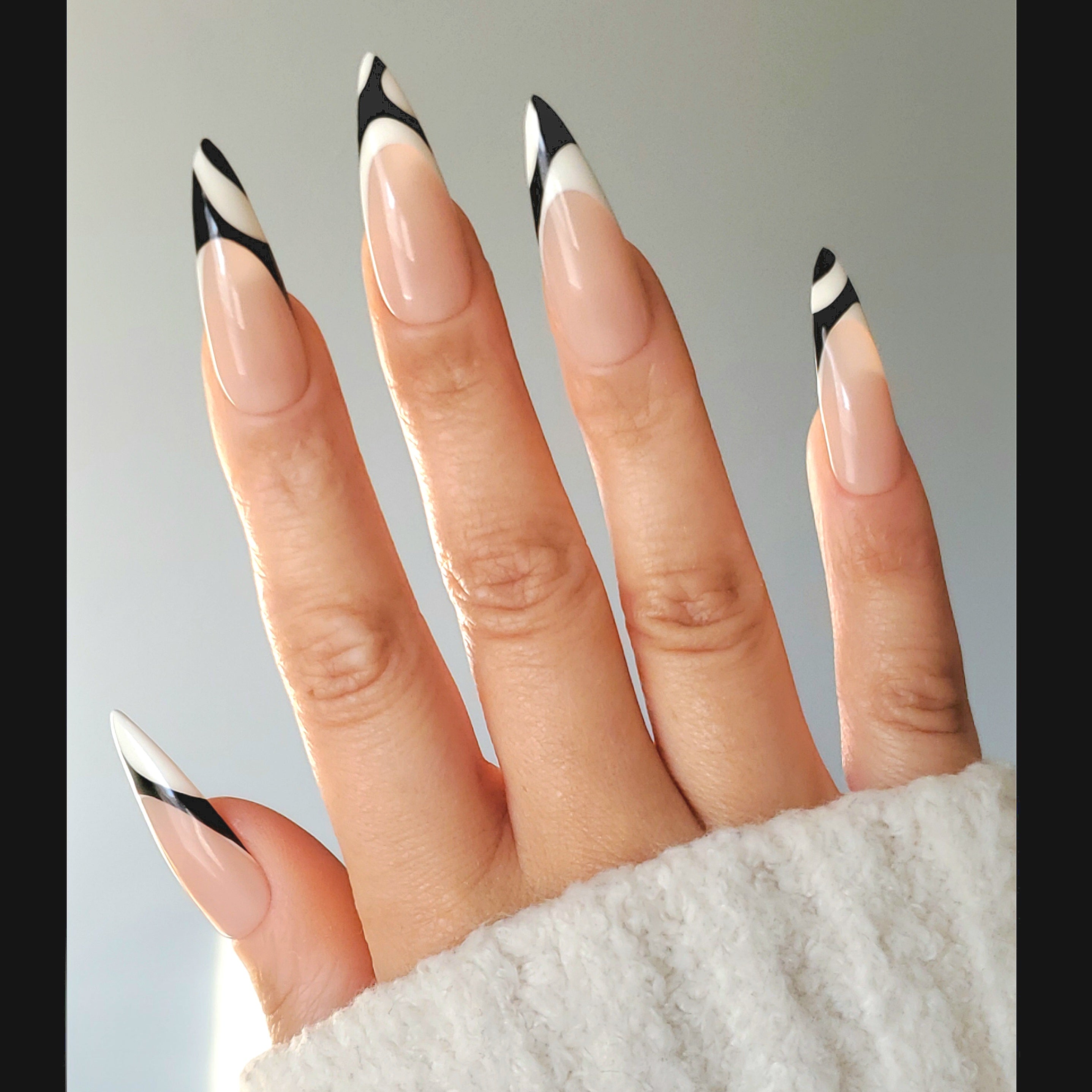 Black Tie Muse Custom Press On Nail Set