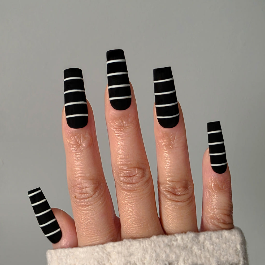 Pinstripe Noir Custom Press On Nail Set
