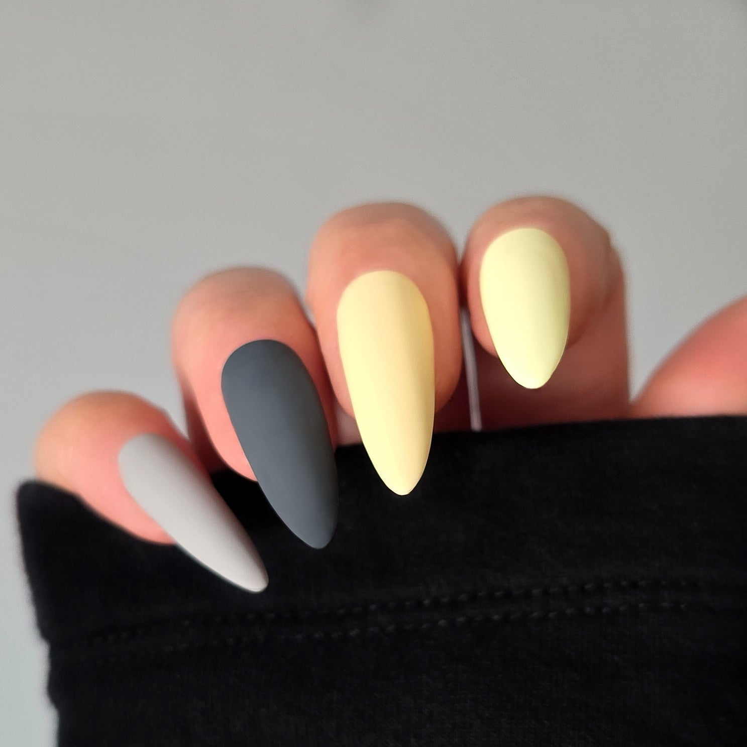 Citrus & Salt Custom Press On Nail Set