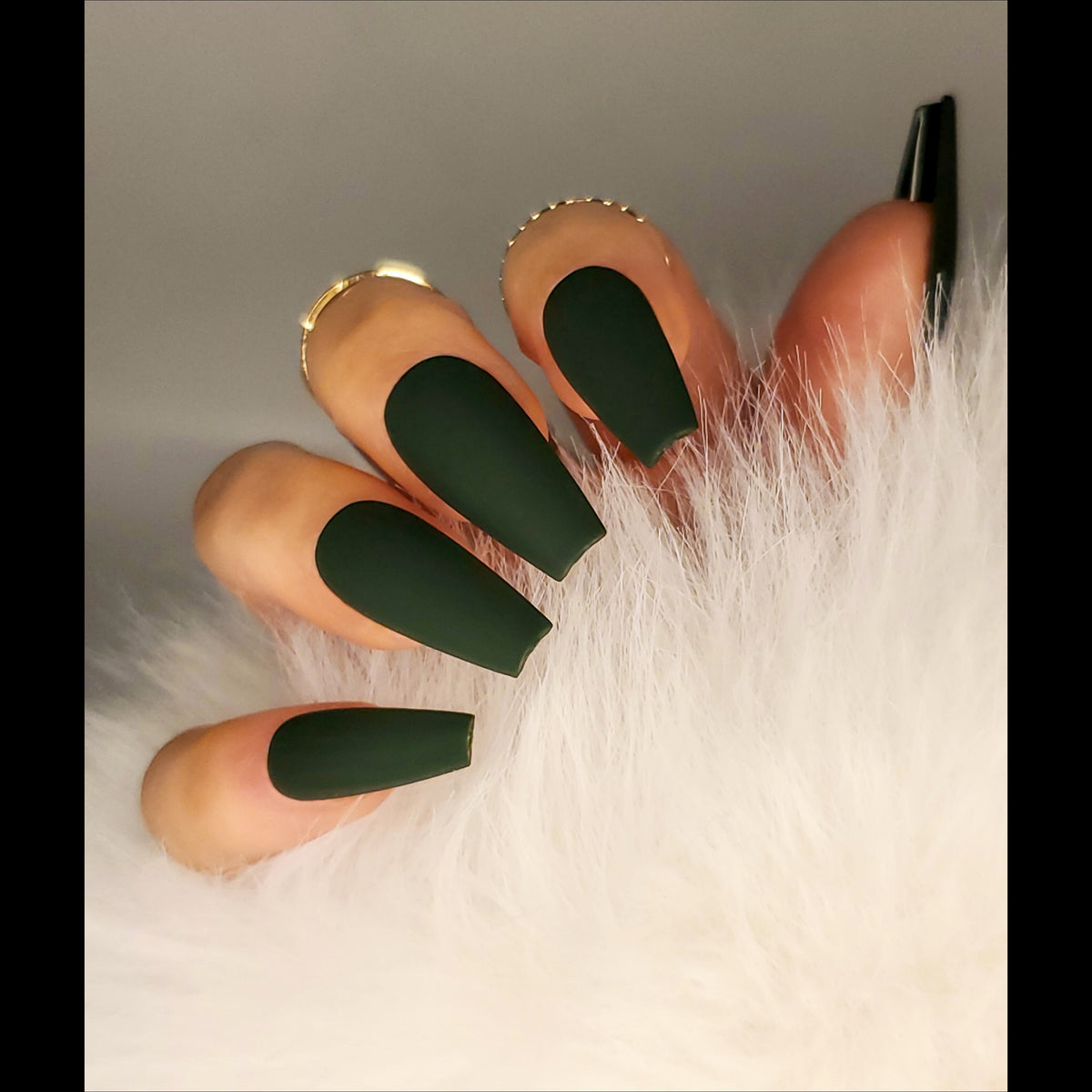 Forest Green Custom Press On Nail Set